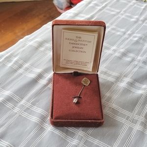 Reed & Barton Damascene Jewelry Collection stick Pin
